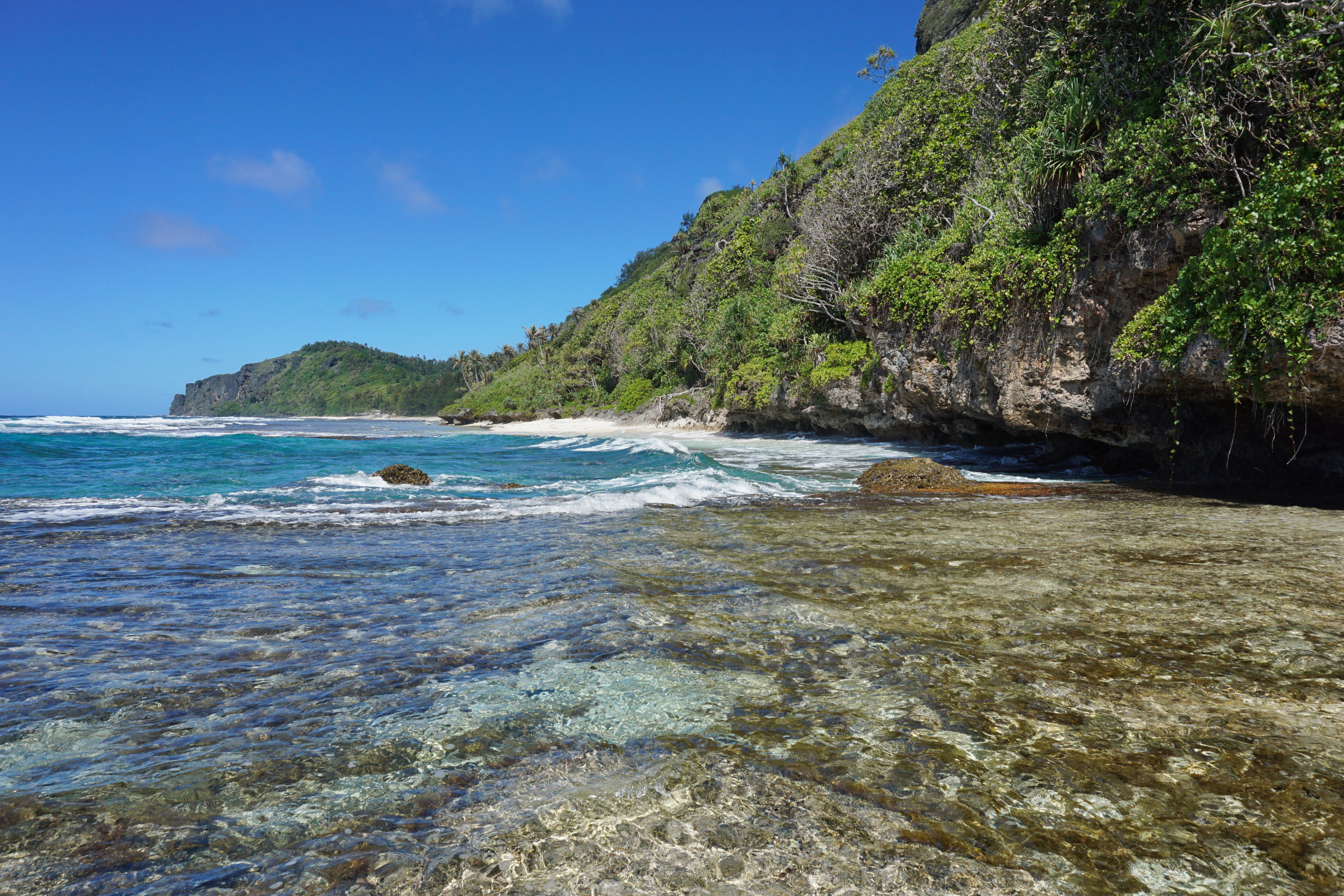 rurutu, austral islands (3).webp